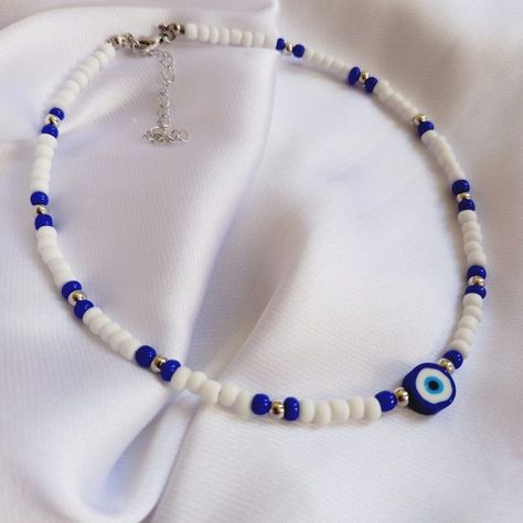 Pulseras Aesthetic, Evil Eye Choker, Anklet Designs, Diy Jewelry Unique, Blue Beaded Necklace, Diy Bracelets Easy, Felt Jewelry, Black Beaded Jewelry, Beads Bracelet Design