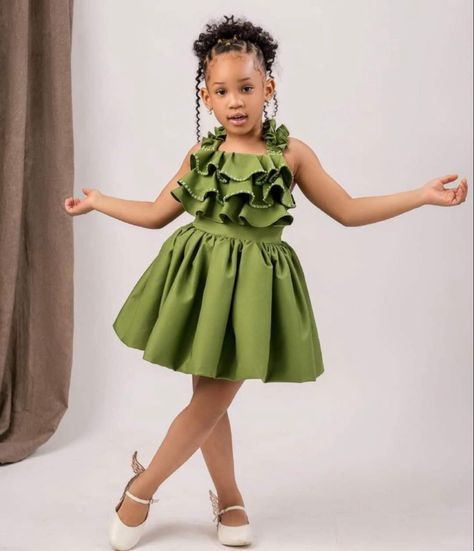 African Kids Clothes, Simple Dress Styles, Greta Dress, Kids Dress Collection, African Dresses For Kids, Dinner Dress Classy