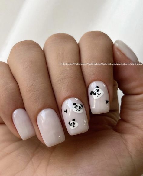 Panda Acrylic Nails, Panda Nails, Panda Nail Art, French Nail Polish, Hello Nails, Gel Nail Art Designs, Animal Nails, Pedicures, Nail Paint