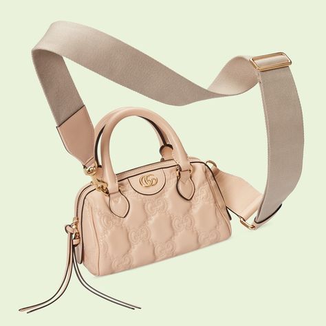 Shop the GG Matelassé leather mini bag in neutral at GUCCI.COM. Enjoy Free Shipping and Complimentary Gift Wrapping. Gucci Mini Bag, Leather Mini Bag, Handbags Gucci, Gucci Mini, Italy Print, Bags Gucci, Purses For Women, Shoulder Bags For Women, Belt Bags