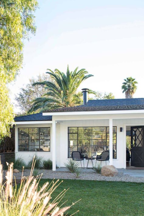 California ranch home gets amazing update with Santa Ynez Mountain views California Ranch Style Homes, House Mediterranean, California Ranch, Ranch Exterior, California Living, Santa Ynez, Ranch Home, Family Of Four, Ranch Style Homes