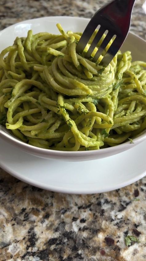 This vegan poblano cream sauce pasta, which is my version of an espagueti verde recipe is creamy, spicy, and delicious! https://dorastable.com/spaghetti-in-poblano-cream-sauce/ #veganmexicanfood | Dora's Table Vegan Mexican Recipes | Dora's Table Vegan Mexican Recipes · Original audio Vegan Poblano, Spaghetti Verde, Poblano Cream Sauce, Cream Sauce Pasta, Verde Recipe, Vegan Mexican Recipes, Sauce Pasta, Christmas Dinner Party, Vegan Mexican