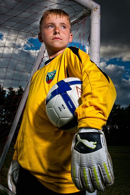 Soccer Photography Poses, Soccer Team Pictures, Soccer Senior Pictures, Soccer Team Photos, Dean Bradshaw, Soccer Shoot, Soccer Poses, Soccer Photography, Soccer Goalie