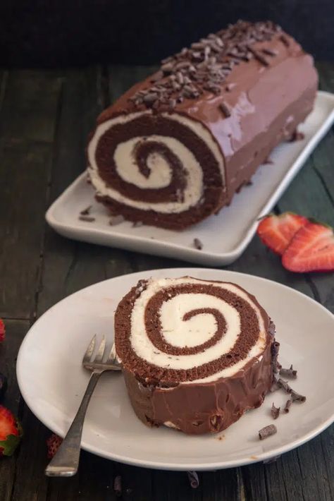 Chocolate Swiss Roll Cake Recipe - An Italian in my Kitchen Chocolate Swiss Roll Cake, Swiss Roll Cake Recipe, Chocolate Cake Roll, Roll Cake Recipe, Sponge Cake Roll, Jelly Roll Cake, Swiss Cake, Chocolate Swiss Roll, Impressive Dessert