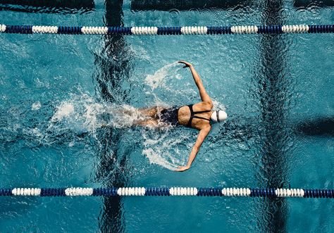 Swimming Photography, Swimming Photos, Swimming Motivation, Swimming Pictures, Swimmers Life, Swim Life, Swimming Quotes, Competitive Swimming, Swimming Sport