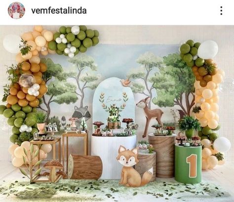 Safari Baby Girl, Woodland Birthday Cake, Theme Bapteme, Woodland Animals Party, Woodland Animal Birthday, Animal Baby Room, Woodland Animals Theme, Forest Birthday, Fox Baby Shower