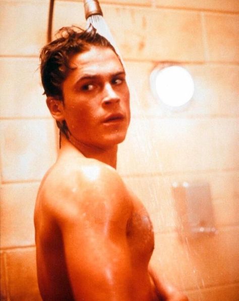 Rob Lowe Movies, Rob Lowe 80s, The Outsiders Sodapop, Rob Lowes, Benjamin Wadsworth Photoshoot, 80’s Men, Sam And Colby Fanfiction, The Outsiders Cast, 80s Actors