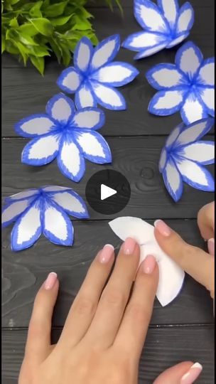 Facebook How To Make Pop Up Flowers, Pop Up Cards Flowers, Diy 3d Flower Pop Up Card, 3d Flower Card Pop Up, Diy Happy Mother's Day Card With Pop Up Flower, 3d Flower Greeting Card, Pop Up Flower Cards, Diy Gifts For Friends, Cheer Up