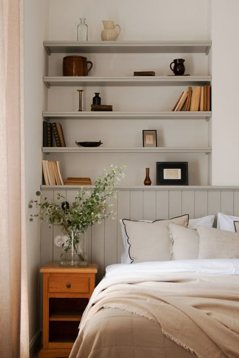 Wall Alcove Ideas Bedroom, Bed Against Chimney Breast Wall, Alcove Bedside Table, Built In Shelves Behind Bed, Built In Shelves Above Bed, Bedroom Chimney Breast Ideas, Bed Against Chimney Breast, Built In Bookcase Bedroom, Chimney Breast Bedroom