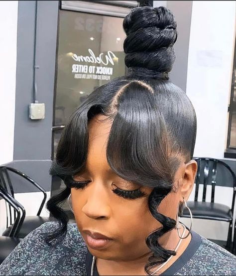 Natural Hair Ponytail, Black Hair Updo Hairstyles, Shaved Side Hairstyles, Top Knot Bun, Weave Ponytail Hairstyles, Sleek Ponytail Hairstyles, Knot Bun, Big Box Braids Hairstyles, Black Ponytail Hairstyles