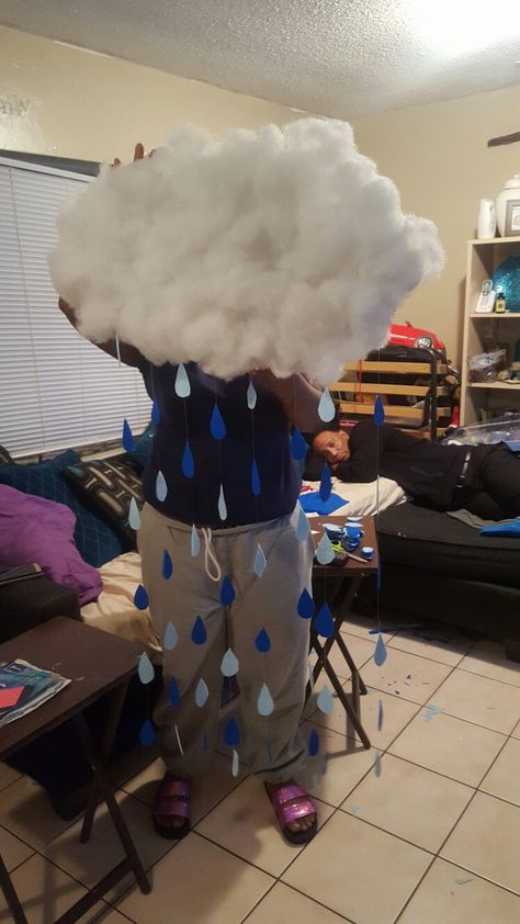 Rain Cloud Decoration, Diy Rain Cloud, Rain Cloud Costume, Cowboy Theme Party, Diy Playroom, Cloud Decoration, Baby Shower Items, Diy Clouds, Troll Party