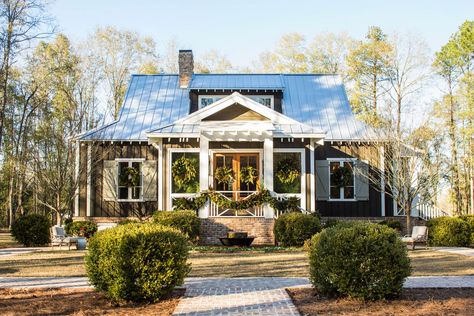 Farmdale Cottage, James Farmer, Retirement House Plans, Pretty Houses, Southern Living House Plans, Retirement Living, Amazing Homes, Simple House Plans, Cottage Plan