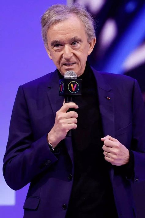 Arnault Family, Bernard Arnault, Billionaires Club, Wishes For Husband, Filthy Rich, Forbes Magazine, Richest In The World, Business Trends, March 5