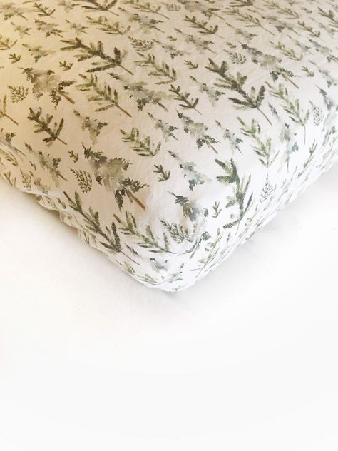 Woodland Baby Bedding Green Fitted Crib Sheets Mini Crib | Etsy Woodland Room Ideas, Forest Bedding, Woodland Crib Sheets, Linen Crib Bedding, Woodland Baby Bedding, Baby Pink Bedding, Bedding Green, Woodland Bedding, Baby Bedding Neutral