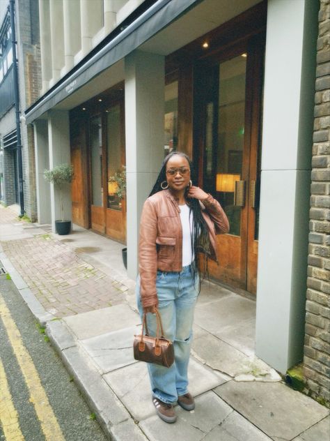 Brown outfit with Adidas Matchbreak trainers Brown Trainers Outfit, Outfit With Adidas, Adidas Street Style, Brown Adidas, Brown Trainers, Trainers Outfit, Denzel Curry, Adidas Spezial, Brown Outfit