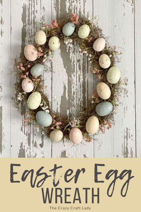 Follow this quick and easy tutorial to make a beautiful pastel speckled Easter egg wreath - using an egg wreath form and Spanish moss from the dollar store. Egg Wreath Form, Easter Egg Wreath Diy, Easter Egg Decoration, Creative Easter Eggs, Rustic Easter Decor, Dollar Store Christmas Crafts, Egg Wreath, Easter Egg Wreath, Easter Craft Decorations