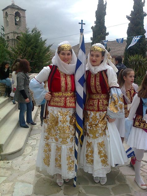 Traditional costumes Karpathos Greece Greek Outfit, Greece Dress, Greek Traditional Dress, Greece Culture, Greek Dress, Greek Costume, Greece Outfit, Costumes Around The World, Greek Tradition