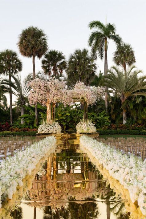 Luxury Wedding Centerpieces, West Palm Beach Wedding, The Breakers Palm Beach, Palm Beach Island, Beach Wedding Venues, Breakers Palm Beach, Dream Wedding Reception, Beach Wedding Attire, Florida Beach Wedding