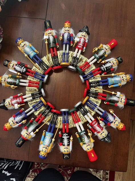 Nutcracker Wreath Diy, How To Display Nutcracker Collection, Nutcracker Wreath Ideas, Nutcracker Wreaths, Nutcracker Display, Nutcrackers Display, Nutcracker Crafts, Nutcracker Wreath, Diy Home Bar