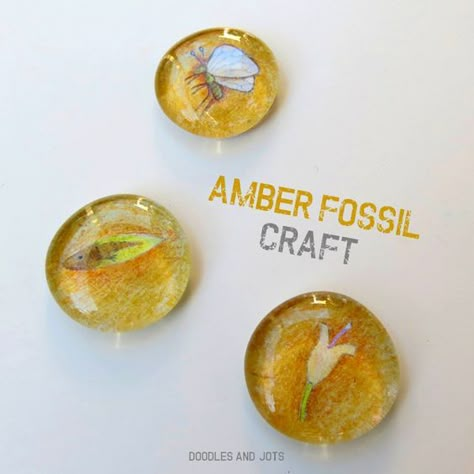 Fossil Craft, Fossils Activities, Dino Craft, Dinosaur Roar, Vbs Craft, Dinosaur Activities, Dinosaur Crafts, Amber Fossils, World Party