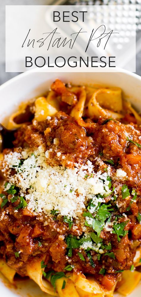 Instant Pot Bolognese Sauce, Instant Pot Bolognese, Best Bolognese Sauce, Bolognese Sauce Recipe, Instant Pot Pasta Recipe, Pasta Bolognese, Bolognese Recipe, Bolognese Sauce, Instant Pot Dinner Recipes