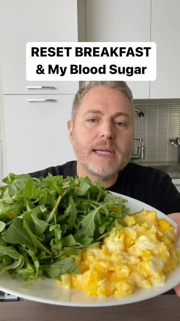 Justin on Instagram: "Reset breakfast and my blood sugar. Here’s a simple trick to help you get back on track with healthy eating. #insulinresistance #prediabetes #bloodsugar #insulinresistant1" Keto High Protein, Glucose Goddess, Easy Keto Meals, Reduce Sugar Cravings, High Protein Low Carb Recipes, Balanced Breakfast, Low Sugar Diet, Relationship With Food, Healthy Blood Sugar Levels