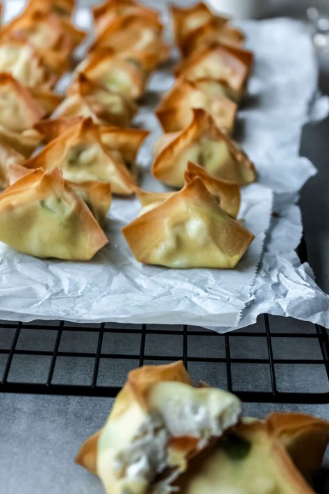 Oven Baked Wontons, Oven Baked Cream Cheese Wontons, Cream Cheese Wonton Recipes Baked, Goat Cheese Wontons, Cream Cheese Ragoons Baked, Crab And Cream Cheese Wontons, Baked Wonton Wrapper Recipes, Cream Cheese Wontons Baked, Cream Cheese Wonton Recipes