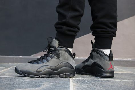 Jordan 10 Shadow, Air Jordan 10, Look Nike, Jordan 10, Custom Sneakers, Athletic Fashion, Chains For Men, Shoe Game, Nike Air Jordan