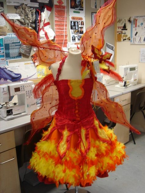 Fire dress Fire Princess Costume, Fire Woman Costume, Phoenix Fairy, Phoenix Dress, Phoenix Costume, Fire Costume, Fire Woman, Fire Elemental, Fire Dress