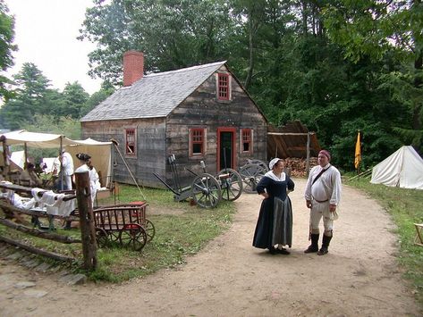 Old Sturbridge Village, Colonial New England, Sturbridge Village, Colonial Life, Pioneer Village, Goat Yoga, Farming Techniques, Unusual Facts, Antique House