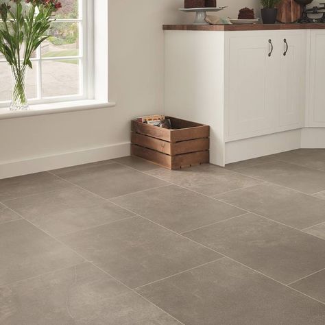 Karndean Opus Fumo is a wonderful stone effect vinyl floor tile with a natural limestone look.  #limestone #vinylflooring #karndean Luxury Vinyl Tile Kitchen, Stone Look Vinyl Flooring, Vinyl Tile Flooring Kitchen, Plank Tile Flooring, Wood Plank Tile, Karndean Flooring, Vinyl Flooring Kitchen, Vinyl Floor Tiles, Vinyl Tile Flooring