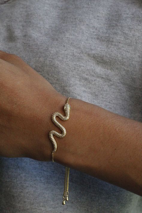 Snake Jewel Bracelet Gold Snake Jewelry Aesthetic, Snake Jwellary, Snake Jewelry Bracelet, Nightluxe Outfits, Gold Snake Bracelet, Snake Inspired Outfits, Snake Accessories, Gold Snake Jewelry, Snake Jewellery