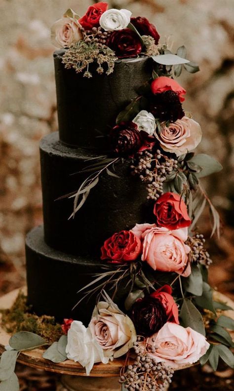 wedding cake Archives - Page 7 of 212 - Fabmood | Wedding Colors, Wedding Themes, Wedding color palettes Moody Wedding Cakes, Velvet Black Suit, Greenhouse Elopement, Wedding Cakes Black, Engagement Editorial, Wedding Cake Dark, Abandoned Greenhouse, Dark Moody Wedding, Victorian Gothic Wedding