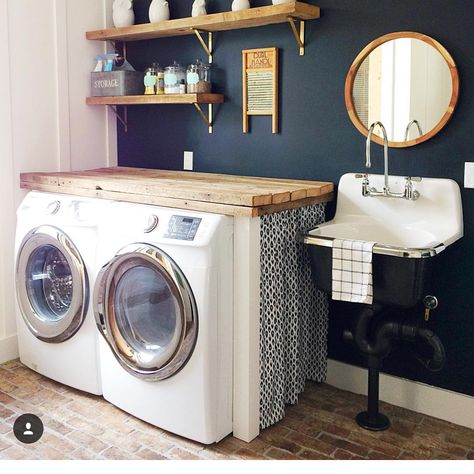 Reclaimed Wood Counter, Modern Farmhouse Laundry, Farmhouse Laundry Room Ideas, Modern Farmhouse Laundry Room, Perfect Laundry Room, Blue Laundry Rooms, Laundry Room Storage Shelves, Small Laundry Room Organization, Room Storage Diy