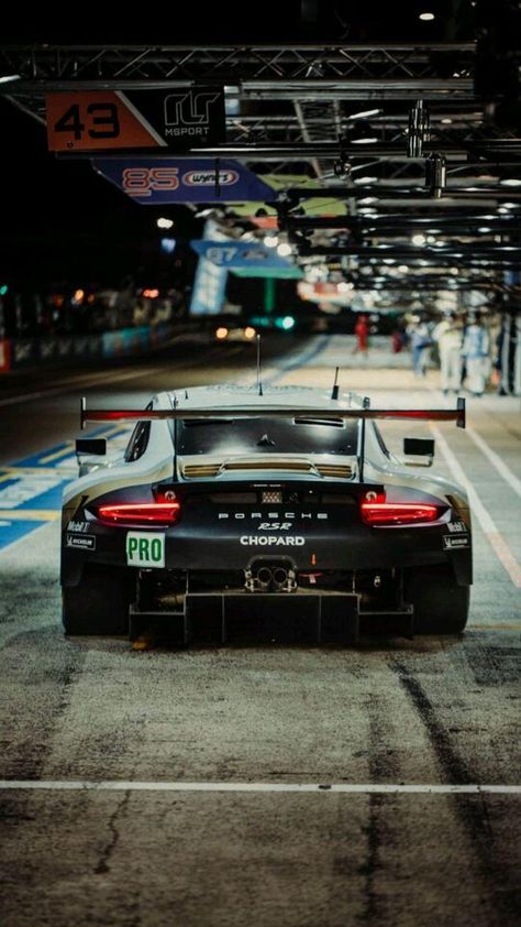 Porsche Racing Wallpaper, Car Guy Wallpaper, Luxury Cars Inside, Production Car Racing, Porsche Rsr, Auto Racing Events, Car Game, Motorsport Photography, Gt Cars