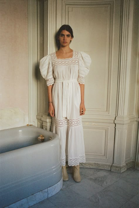 Sea New York, Long White Dress, Everyday Chic, Maxi Dress Cotton, Cotton Maxi, Eyelet Dress, Minimalist Wardrobe, 2022 Fashion, Fall 2022