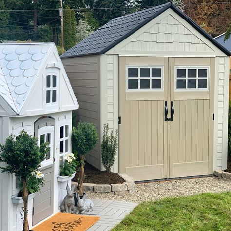 I have been sharing sneak peeks of our yard, here is one full reveal! This @rubbermaid shed from @walmart has been the best ever 🙌🏻 living… Lilac Hedge, Makeup Storage Wall, Backyard Outdoor Kitchen, Patio Outdoor Ideas, Rubbermaid Shed, Privacy Screen Fence, Life Organization Tips, Storage Shed Organization, Small Yard Landscaping