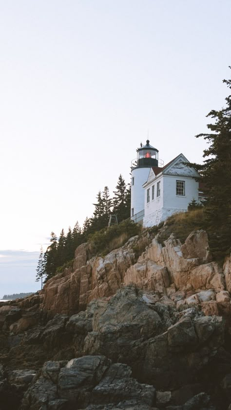 Coastal Maine Aesthetic, Maine Aesthetic, Maine Coastline, All Shall Be Well, Moving To Maine, Maine Woods, Maine Winter, New England Coast, Monhegan Island