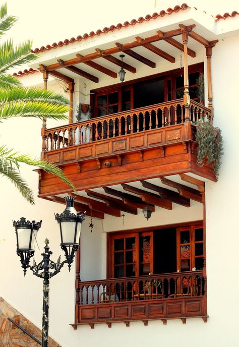 © www.eurotriptips.com Grill Design For Balcony, Modern Grill Design, Design For Balcony, Outdoor Seating Ideas, Wooden Balcony, Outdoor Sitting, Balcony Grill, Balcony Railing Design, Outdoor Sitting Area