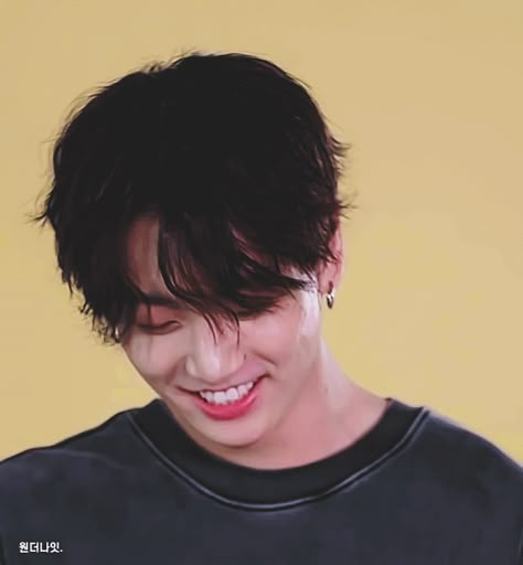 Gif Jungkook, Jungkook Smile, Smile Gif, Jungkook Gifs, Jungkook Gif, Jungkook Pics, Teachers Pet, Jungkook Selca, Bts Gifs