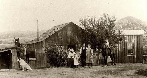 Homestead in Riverside, California at the location of Riverside Community College, 1899 California Tattoo, Riverside Weddings, Riverside California, California History, Riverside County, Inland Empire, Landscape Design Plans, Vintage California, California Photography