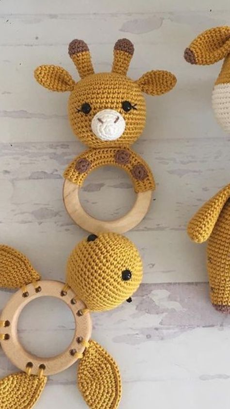 Giraffe Rattle Crochet, Giraffe Rattle Crochet Pattern Free, Free Pattern Crochet Toys, Small Animal Amigurumi Free Pattern, Free Crochet Teether Pattern, Crochet Animal Tail Pattern, Crochet Rattle Toy, Free Crochet Pattern Giraffe, Free Crochet Rattle Pattern