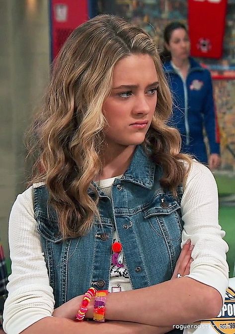 Lizzy Greene...Nicky, Ricky, Dicky & Dawn Nicky Ricky Dicky And Dawn, Dawn Harper, Lizzy Greene, Elizabeth Anne, Nickelodeon Shows, Hottest Celebrities, Blonde Girl, Nickelodeon, Wattpad