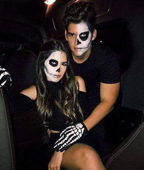 Halloween Makeup Couples Ideas, Halloween Makeup Looks Couple, Halloween Couple Makeup Ideas, Makeup Halloween Pareja, Couples Halloween Makeup Ideas, Halloween Makeup For Couples, Halloween Couple Makeup, Couple Halloween Makeup, Halloween Makeup Couples