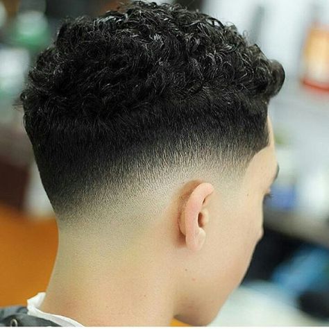 . Faux Hawk Hairstyles, Low Fade Haircut, Men Haircut Curly Hair, Taper Fade Haircut, Tapered Haircut, Faded Hair, Black Men Hairstyles, Men Haircut Styles, Kids Hair Cuts