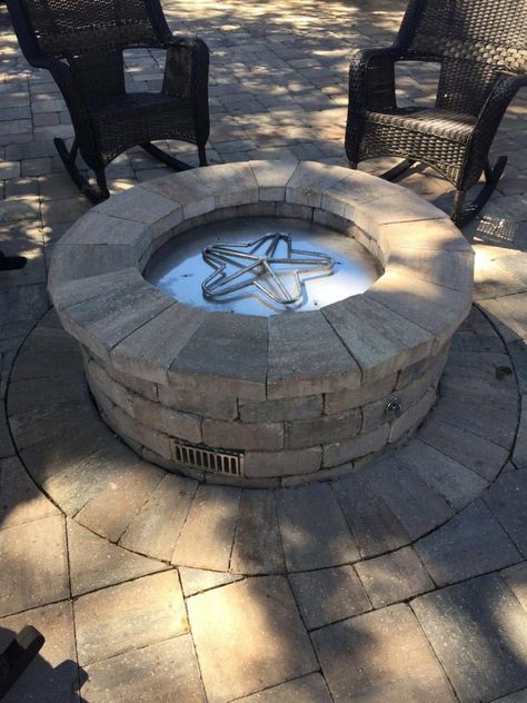 Backyard Gas Fire Pit, Diy Propane Fire Pit, Diy Gas Fire Pit, Spring Patio, Fire Pit Dimensions, Fire Pit Insert, Brick Fire Pit, Natural Gas Fire Pit, Fire Pit Landscaping