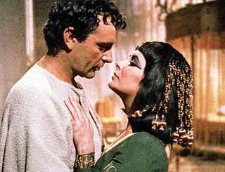 Top 10 Most Famous Couples Love Stories In History Cleopatra And Marc Anthony, Richard Burton Elizabeth Taylor, Burton And Taylor, Edward Wilding, Elizabeth Taylor Cleopatra, Mark Antony, Marco Antonio, Star Crossed Lovers, Great Love Stories