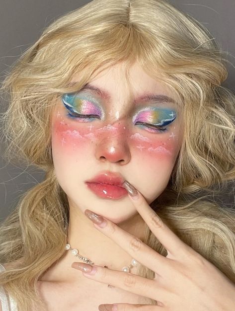 Makeup Looks Creative Cool, Everyday Life Aesthetic, E Girl Makeup, E Girl Style, Makeup Skills, Egirl Style, Cute Eye Makeup, Kawaii Makeup, Inspiration Tattoos