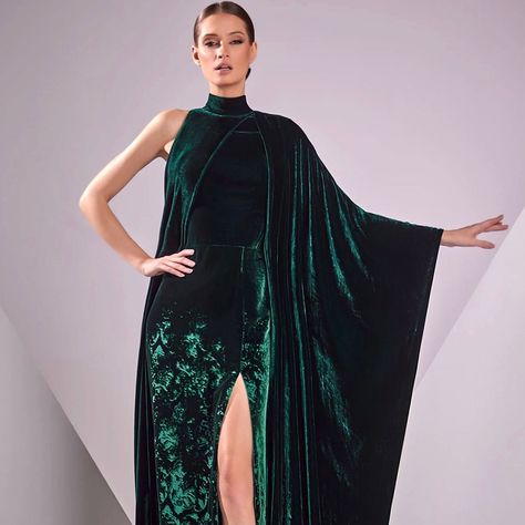 Draped in elegance and pride, we celebrate you. Happy National Day, Saudi Arabia! #hertrove #saudiarabia Happy National Day Saudi Arabia, Green Velvet Gown, Velvet Devore, Marchesa Couture, National Day Saudi, Happy National Day, Dress Cape, Long Green Dress, Midi Dress Style