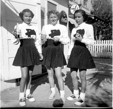 1950 Cheerleaders, 1940s Cheerleader, 1950s School, 50s School Outfit, 1950s School Fashion, The Wombats, Cheerleading Uniforms, Saddle Shoes, Cheerleading Outfits